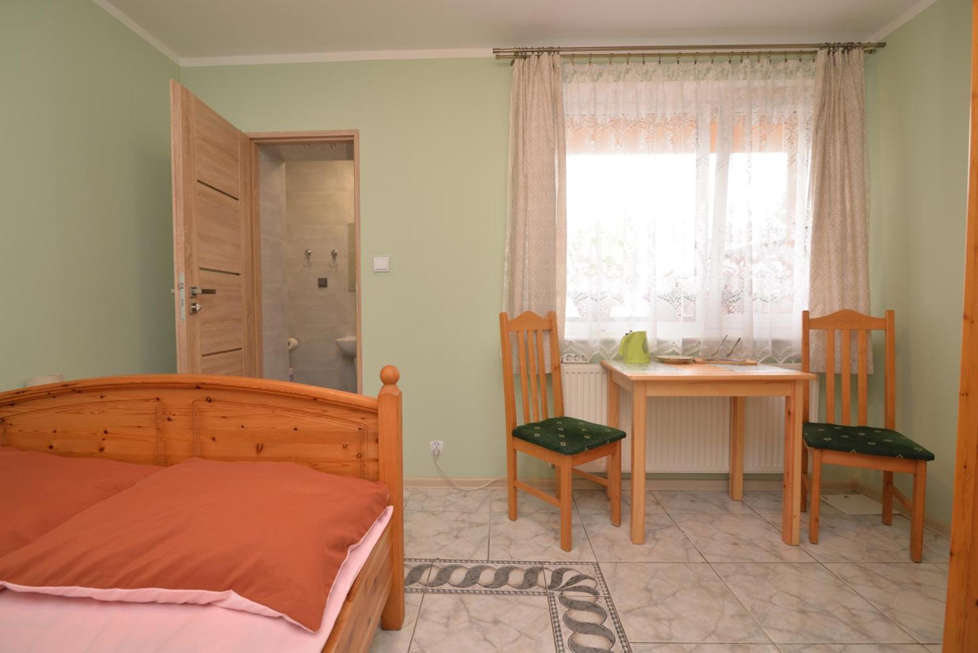 Pokoje Goscinne U Basi Mielno  Bagian luar foto